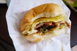 赤峰三明治早餐店電話號碼