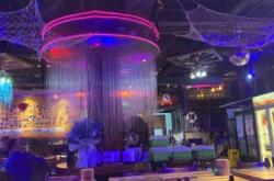 赤峰海盜船音樂烤吧訂餐電話