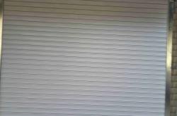 赤峰修車庫門的電話