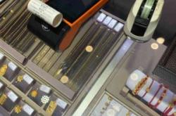 赤峰萬達六福店電話號碼