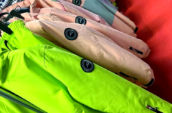 赤峰滑雪服租賃電話號碼是多少