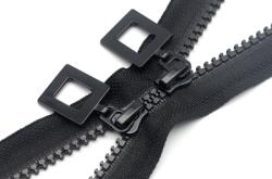 赤峰羽絨服換拉鏈店電話號碼