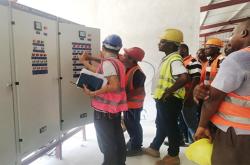 赤峰輪胎裂解設(shè)備廠家電話號(hào)碼