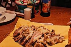 赤峰蒙古音樂餐廳電話多少號