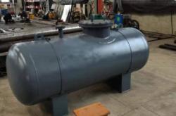 赤峰立式儲(chǔ)油罐廠家電話號(hào)碼