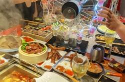 赤峰炸串小酒館地址電話號(hào)碼