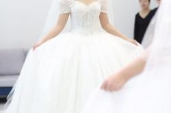 赤峰麻豆女裝批發(fā)電話號碼查詢