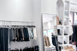 赤峰服裝折疊機(jī)廠家電話號(hào)碼