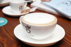 赤峰吳球球咖啡店電話號碼