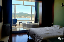 赤峰篝火酒吧電話地址是多少號(hào)