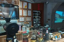 山?？Х瘸喾宓赖觌娫挾嗌偬?><span>便民電話</span></a></div><div   id=