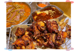 赤峰樂屋燒烤電話號碼多少