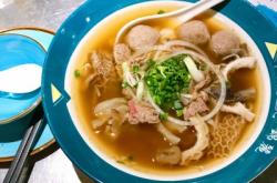 赤峰火車頭美食街電話號碼