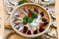 赤峰菌菇火鍋店地址電話號碼