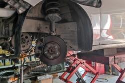 赤峰邁騰變速箱維修電話號碼