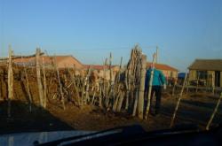 赤峰利刻折扣店地址電話號碼