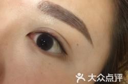 花崎日式美甲赤峰店電話多少