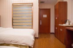 赤峰汽配城店地址電話查詢號碼