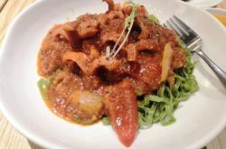 赤峰機(jī)務(wù)段面食店電話地址查詢