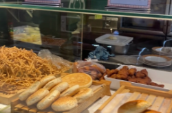 赤峰旗縣探店美食店電話號(hào)碼