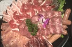 赤峰火焱烤肉電話號(hào)碼多少號(hào)