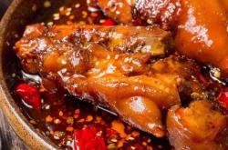 愛(ài)尚鴨脖赤峰店地址電話查詢