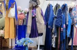 赤峰烏丫服裝店地址電話號(hào)碼