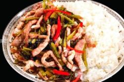 赤峰敖漢酸菜餃子館電話是多少