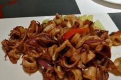 赤峰小山村飯店電話多少號