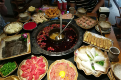 赤峰榴蓮餅店電話多少啊