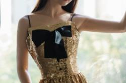 赤峰暖秋女裝專賣店電話號碼