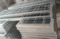 赤峰包邊鋼格板加工廠電話號(hào)碼