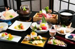 赤峰劉小泉百合酒店電話號(hào)碼