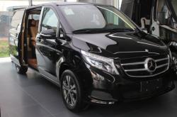 赤峰奔馳4s店客服電話