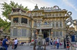 赤峰九龍游泳池電話號(hào)碼