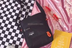 赤峰男士斜挎包專賣店電話號碼