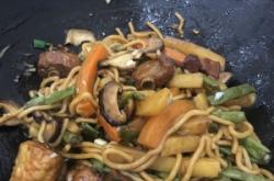 赤峰陳氏燜面電話多少號