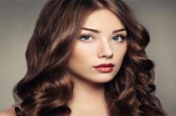 赤峰金顏美容美發(fā)電話號碼