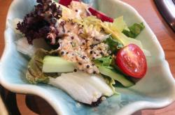 赤峰喜?？救獾甑刂冯娫捥柎a