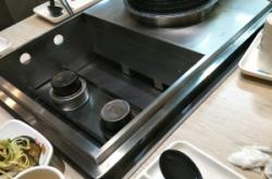 赤峰安裝燃?xì)庠铍娫挾嗌偬?hào)