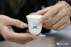 赤峰潮玩基地電話號碼多少