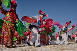 內(nèi)蒙赤峰高蹺秧歌隊(duì)電話號碼