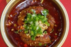 赤峰鄧氏川味餐廳電話號碼多少