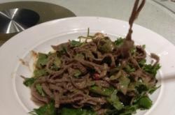 赤峰喜定酒館電話多少啊