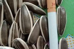 通遼赤峰彩妝店電話號碼多少