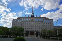 內(nèi)蒙赤峰折扣店電話多少號(hào)