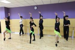 赤峰紅舞藝術(shù)培訓(xùn)中心電話號碼