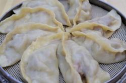 赤峰曉東餃子館電話地址查詢