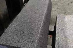 赤峰黑麻石材加工廠電話號(hào)碼