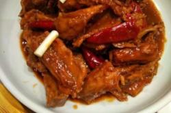 赤峰愛(ài)尚辣鴨坊電話地址查詢